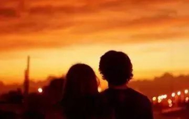 什么是愛(ài)？愛(ài)一個(gè)人是什么感覺(jué)？