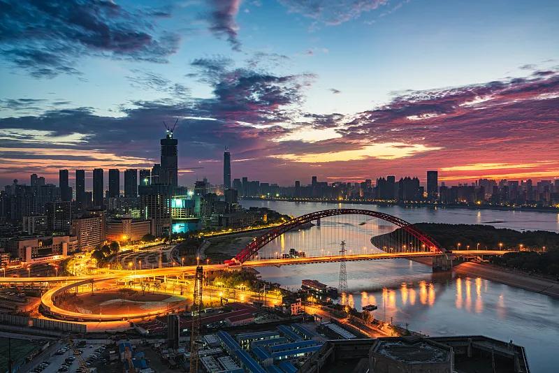 武漢,好久不見!